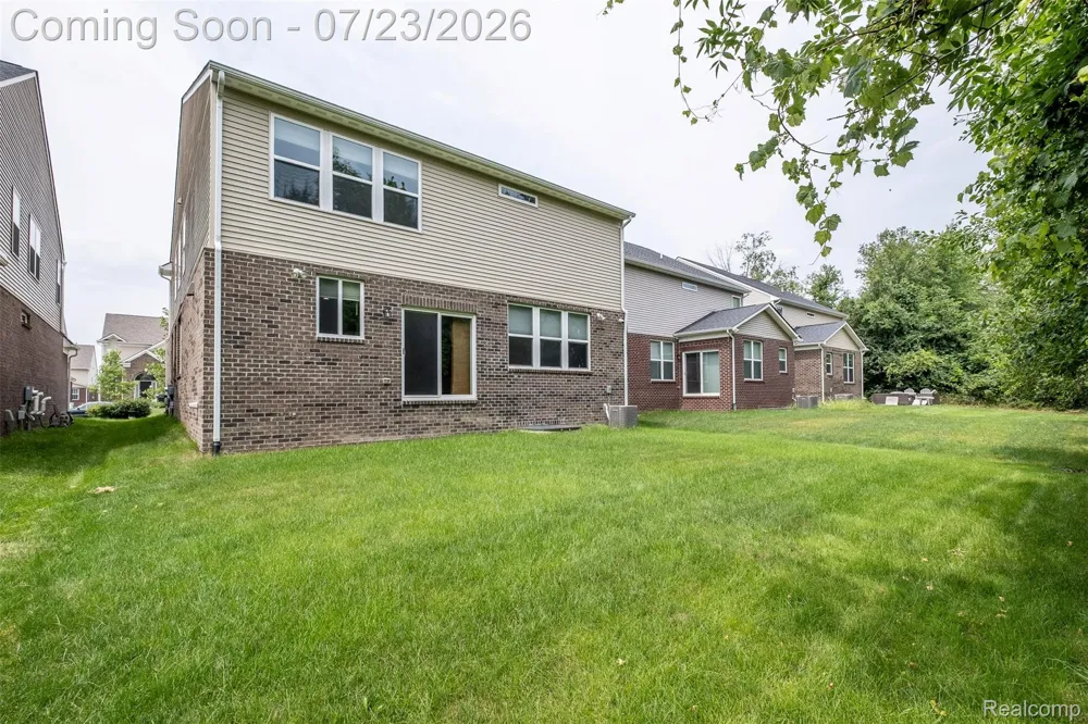 28296 Verona Drive Novi City, MI 48377