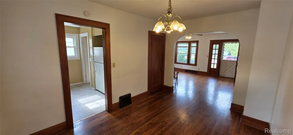 724 Alexandrine Ave Avenue Mt Morris City, MI 48458