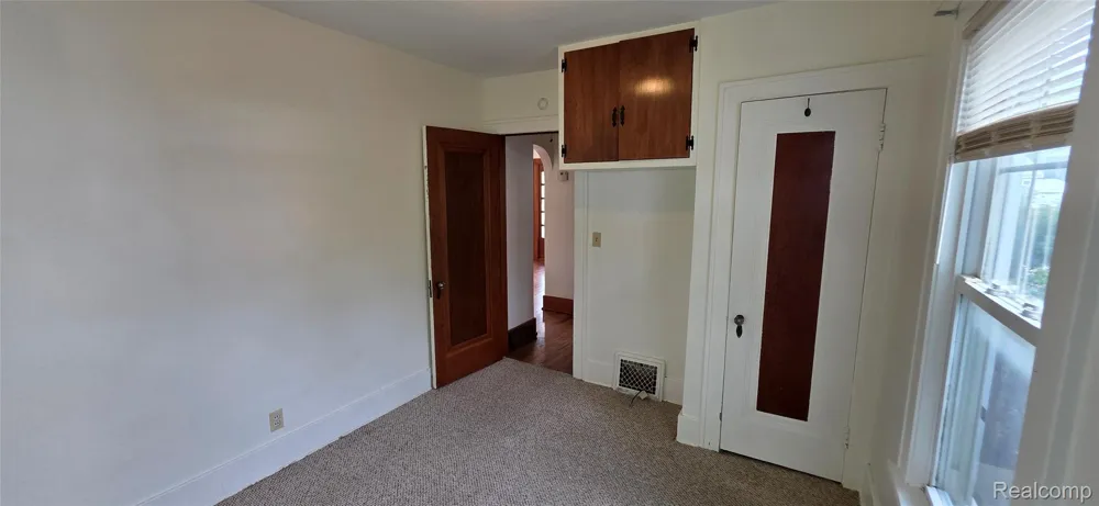 724 Alexandrine Ave Avenue Mt Morris City, MI 48458