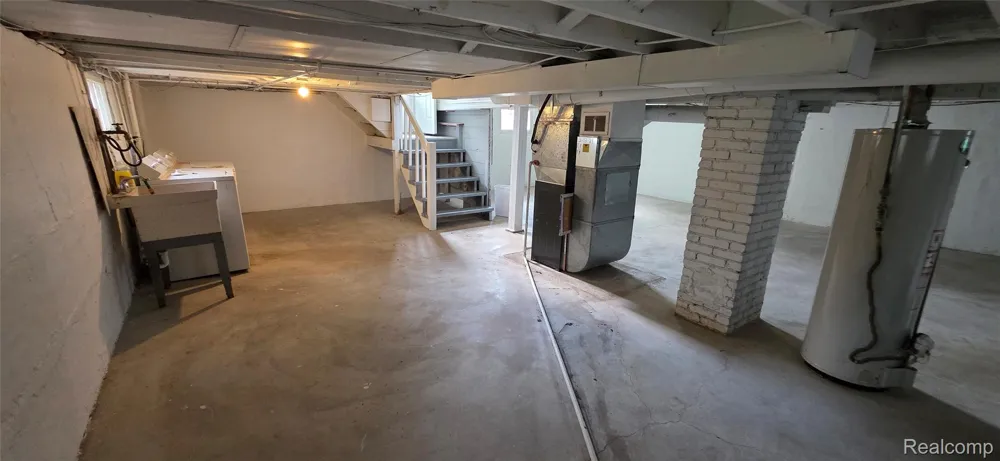 724 Alexandrine Ave Avenue Mt Morris City, MI 48458