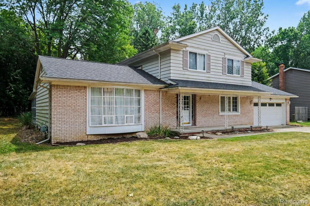 436 Dutch Mill Drive Flushing City, MI 48433