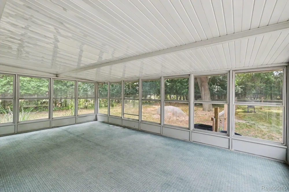 436 Dutch Mill Drive Flushing City, MI 48433