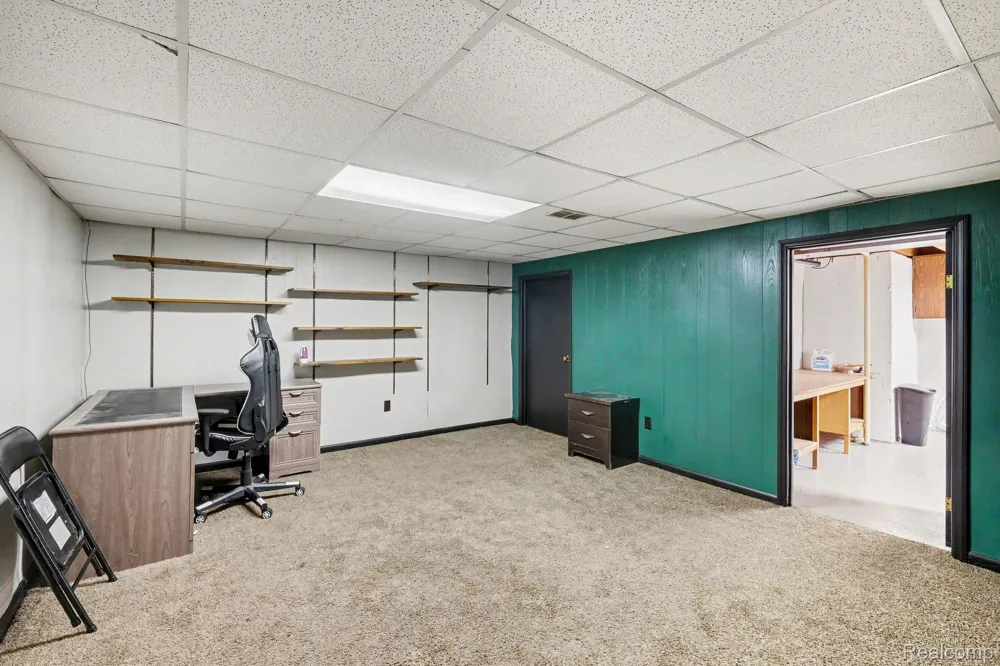 436 Dutch Mill Drive Flushing City, MI 48433