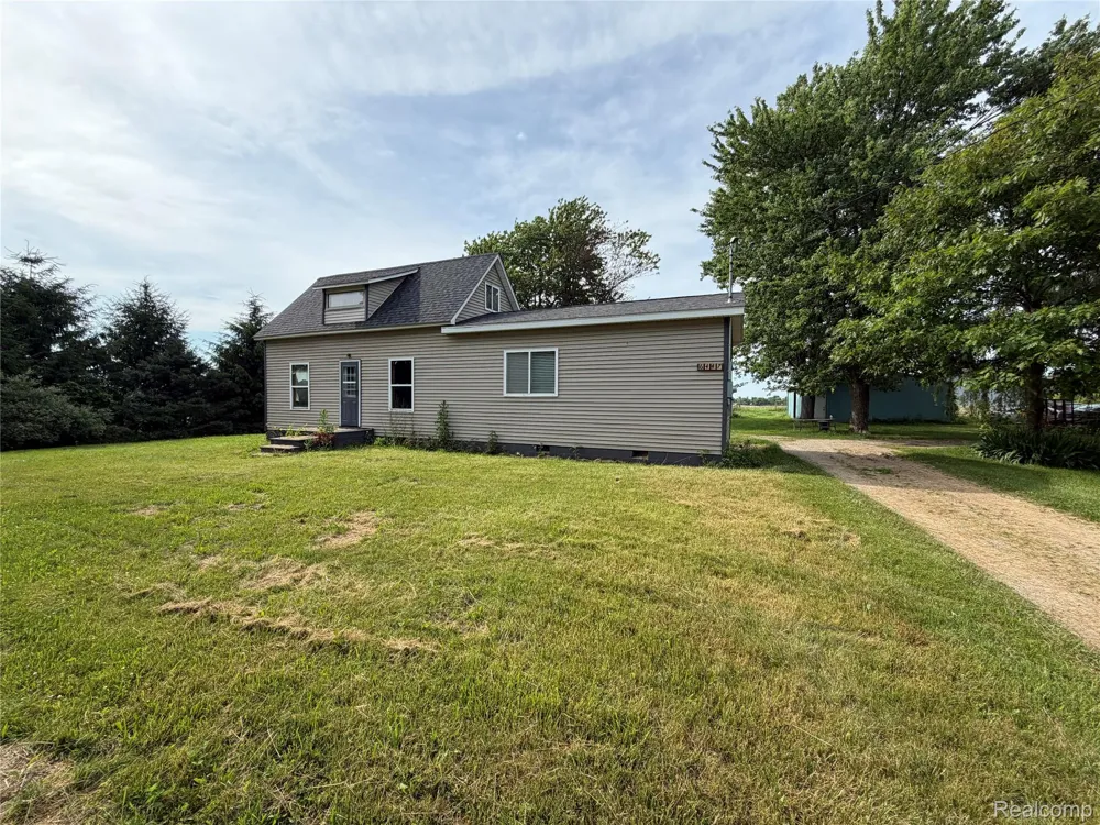 6447 Peck Road Burnside Township, MI 48416
