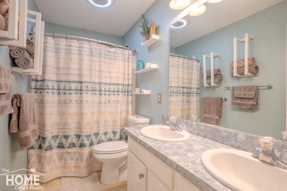 420 Sciota Street Laingsburg City, MI 48848