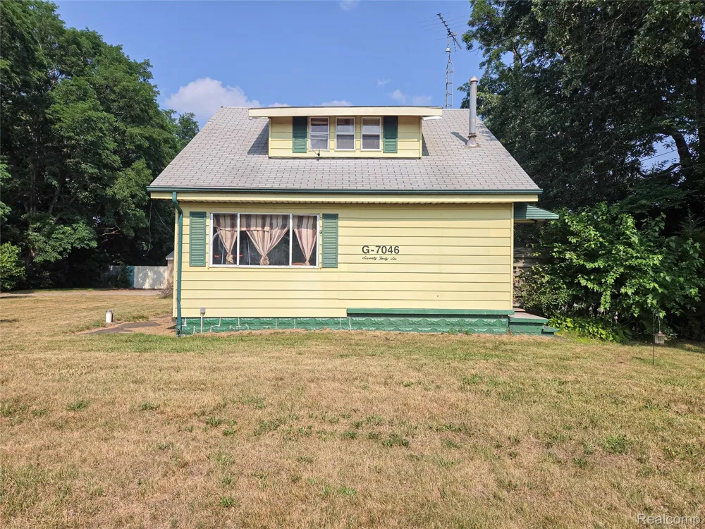 7046 Dort Highway Genesee Charter Township, MI 48458