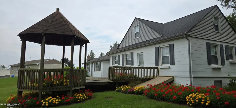 98 Shadywood Road Rochester Hills City, MI 48307