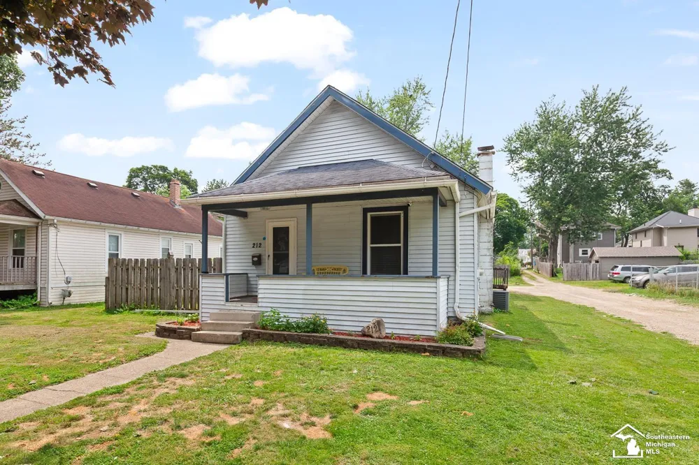 212 Thompson Street Jackson City, MI 49202