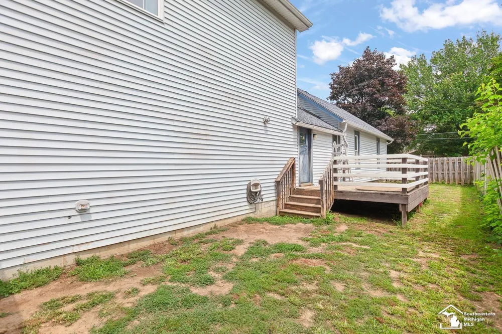 212 Thompson Street Jackson City, MI 49202