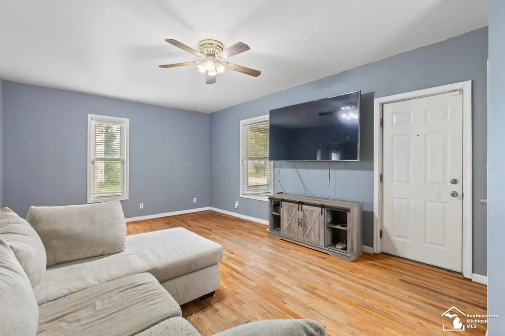 212 Thompson Street Jackson City, MI 49202