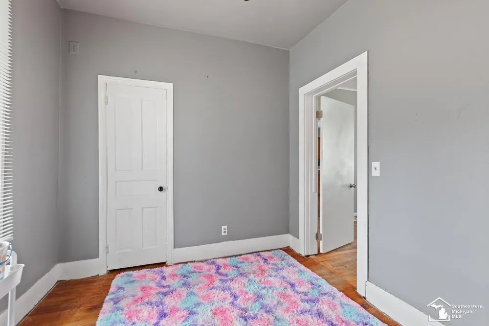212 Thompson Street Jackson City, MI 49202