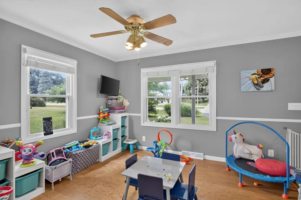 3125 Fawn Lane Blackman Charter Township, MI 49201