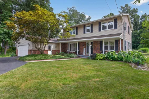 3125 Fawn Lane