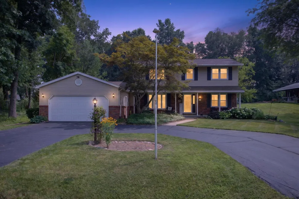 3125 Fawn Lane Blackman Charter Township, MI 49201