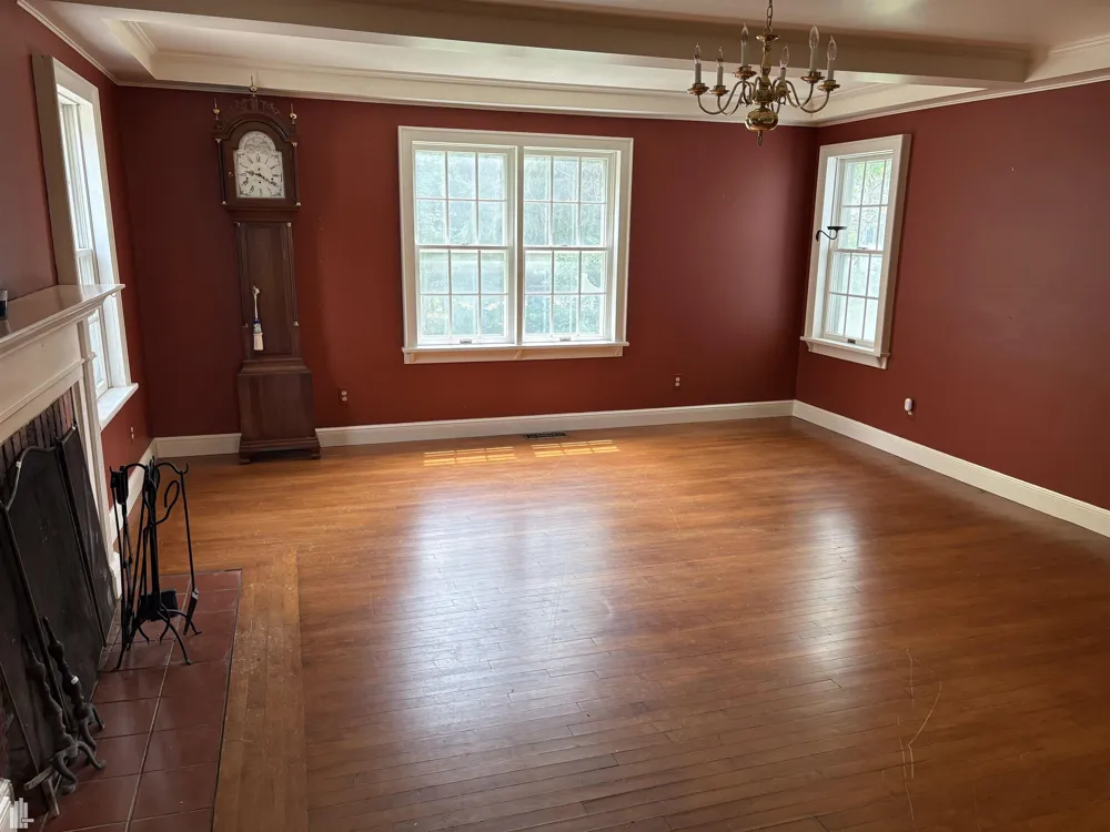 144 Washington Lake Orion Village, MI 48362
