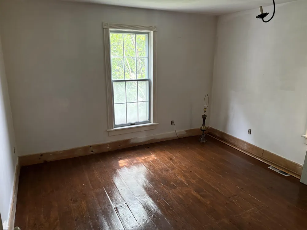 144 Washington Lake Orion Village, MI 48362