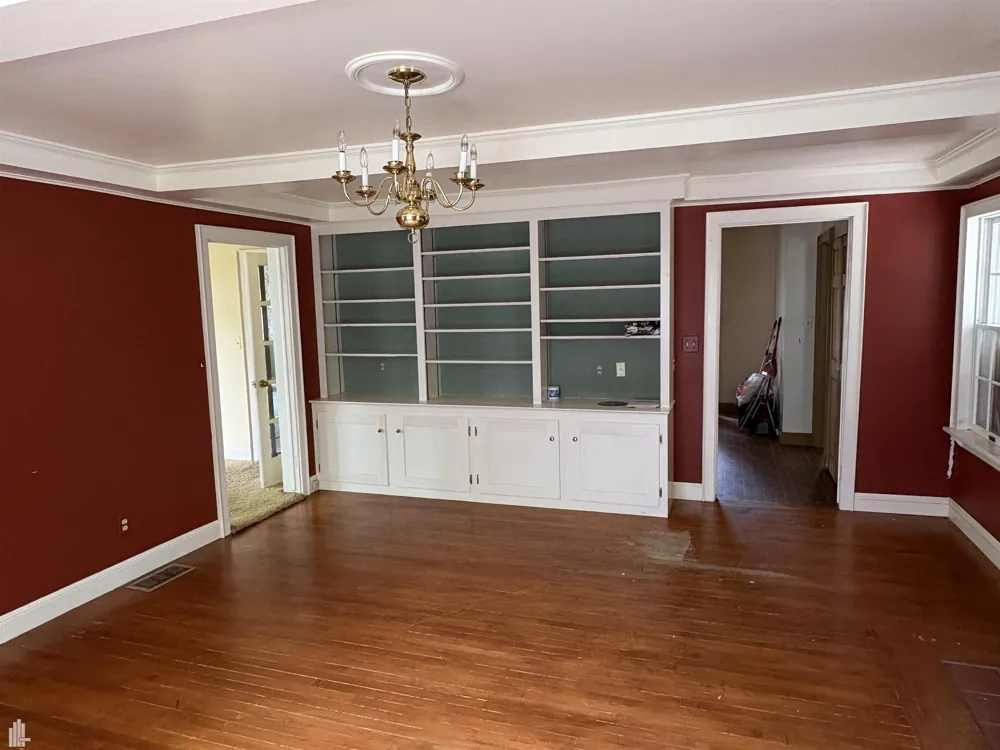 144 Washington Lake Orion Village, MI 48362