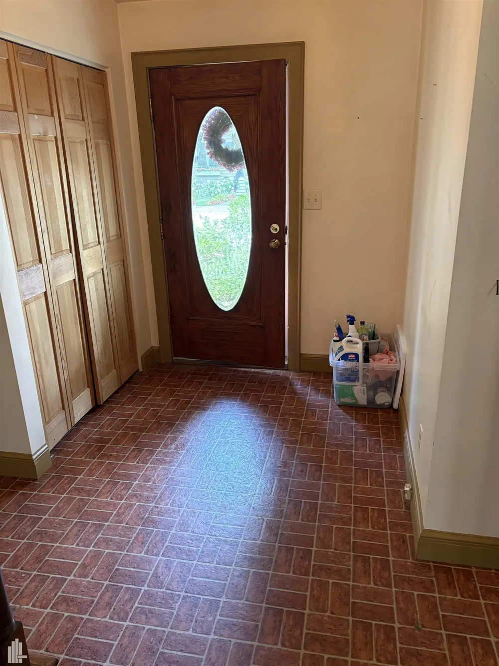 144 Washington Lake Orion Village, MI 48362