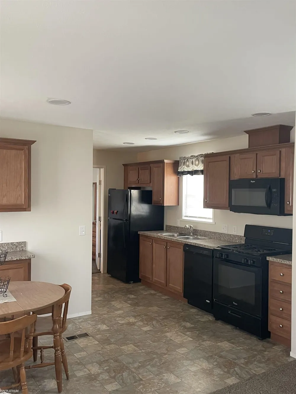 57114 Plymouth Road Washington Township, MI 48094