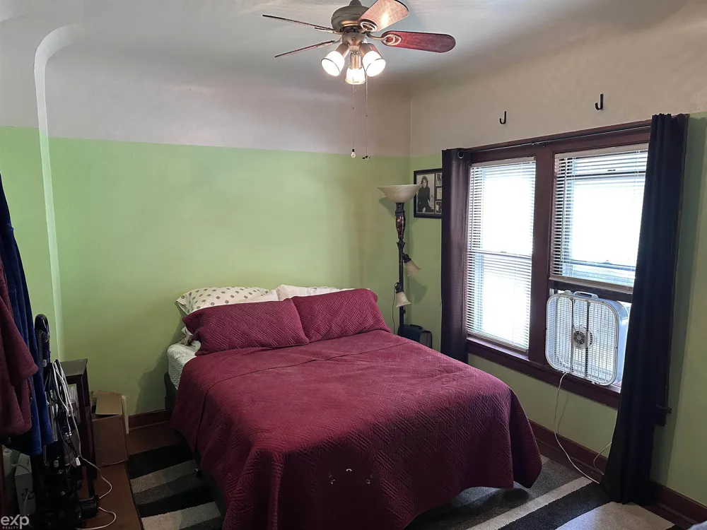 2417 Division Street Port Huron Charter Township, MI 48060