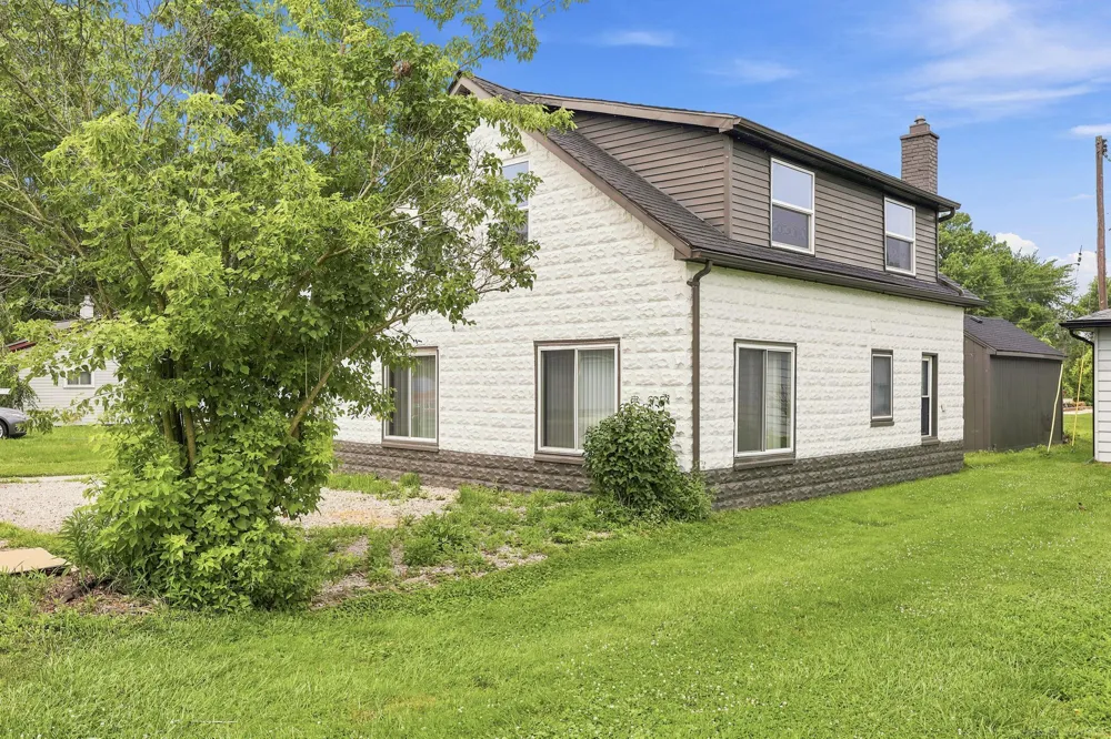 47561 Forton st Street Chesterfield Township, MI 48047