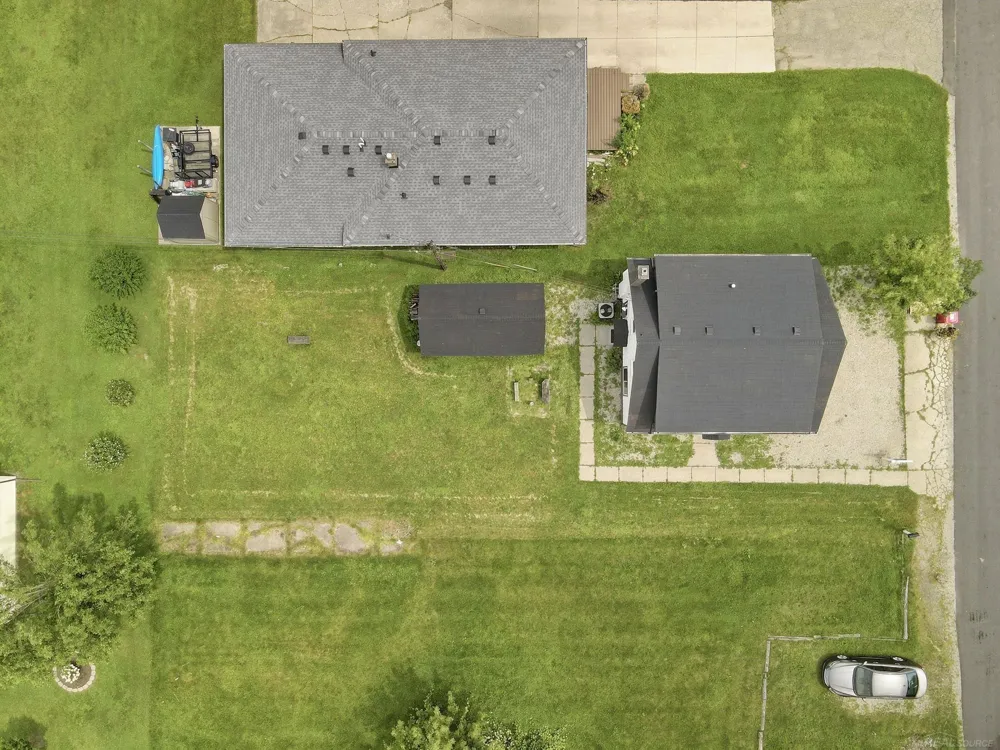 47561 Forton st Street Chesterfield Township, MI 48047