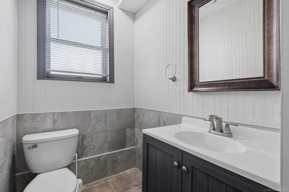 47561 Forton st Street Chesterfield Township, MI 48047