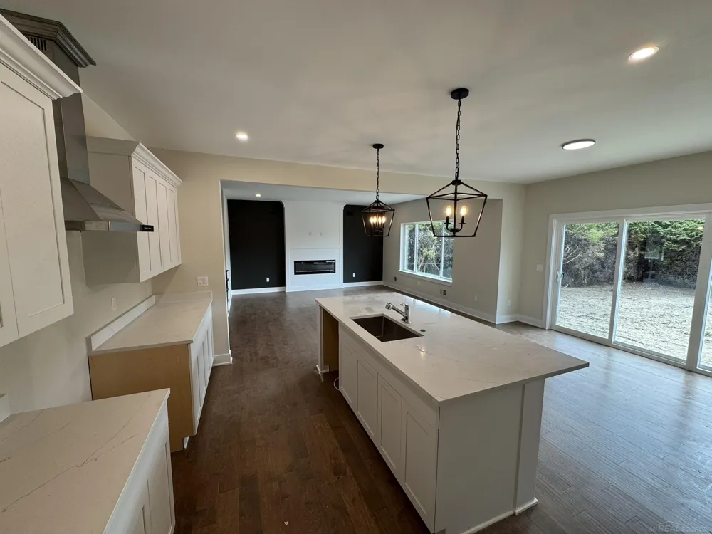 37183 Curwood Drive Sterling Heights City, MI 48310