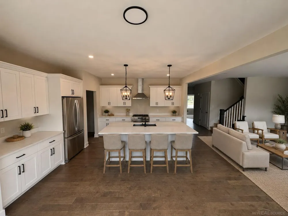 37183 Curwood Drive Sterling Heights City, MI 48310