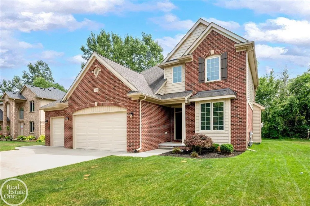 5134 Ivy Lane China Township, MI 48054