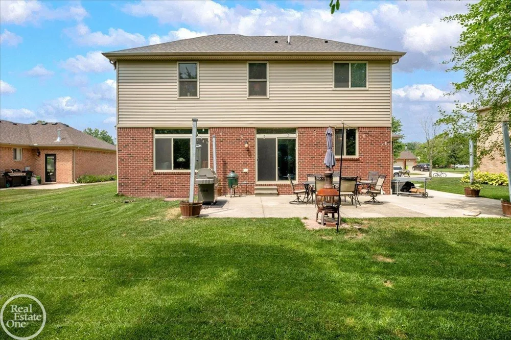 5134 Ivy Lane China Township, MI 48054
