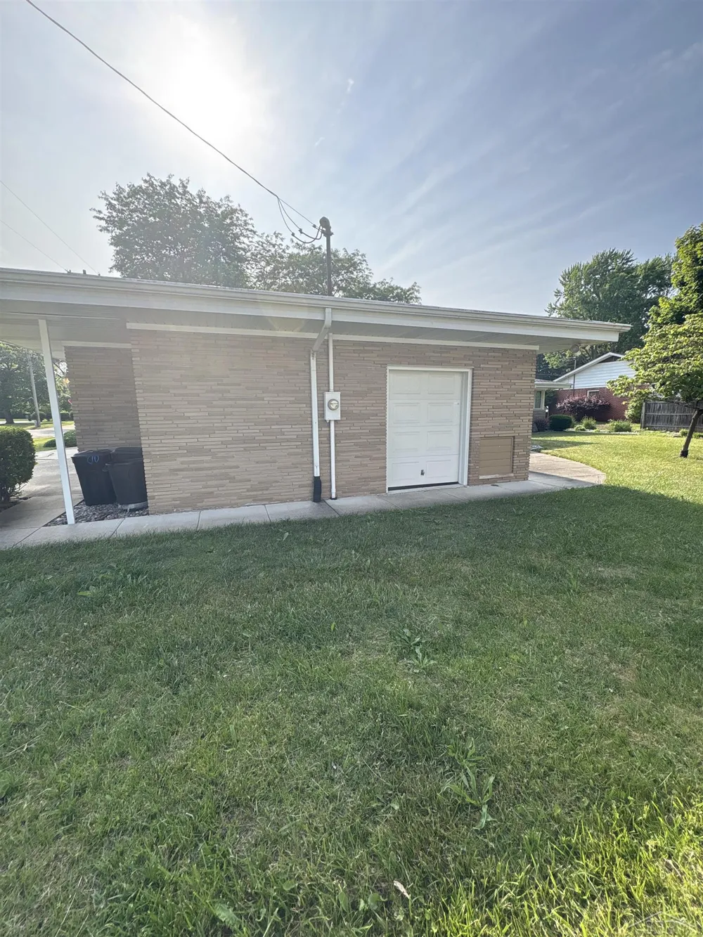 320 Superior Street Saginaw City, MI 48602