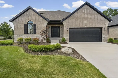 16612 Via Villagio Drive