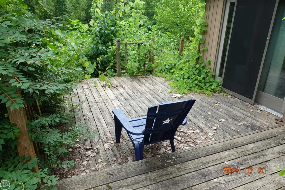 150 FRANCIS LANE Ortonville Village, MI 48462