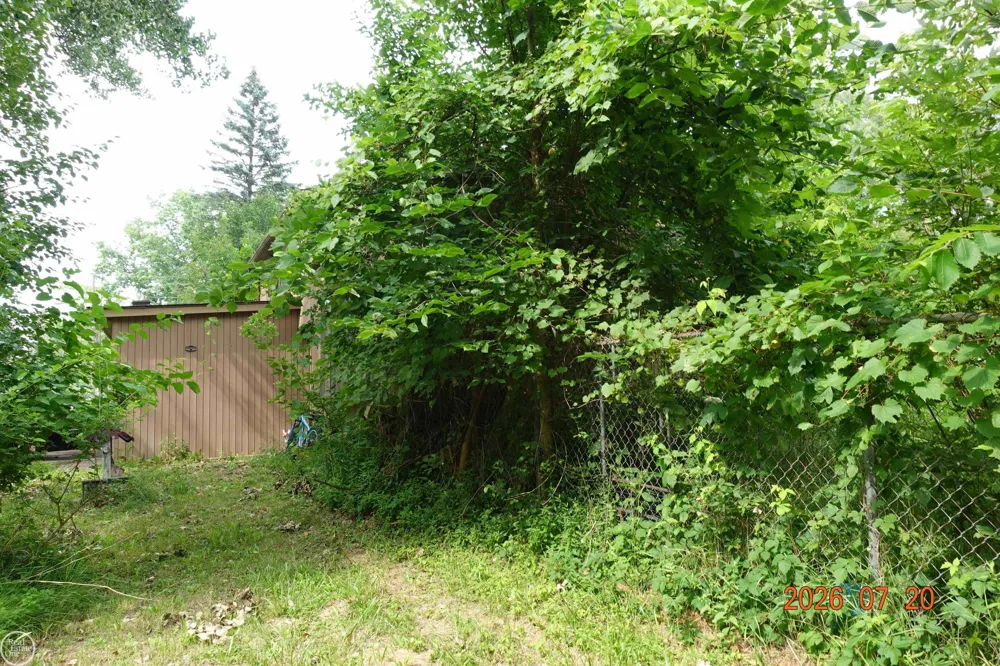 150 FRANCIS LANE Ortonville Village, MI 48462