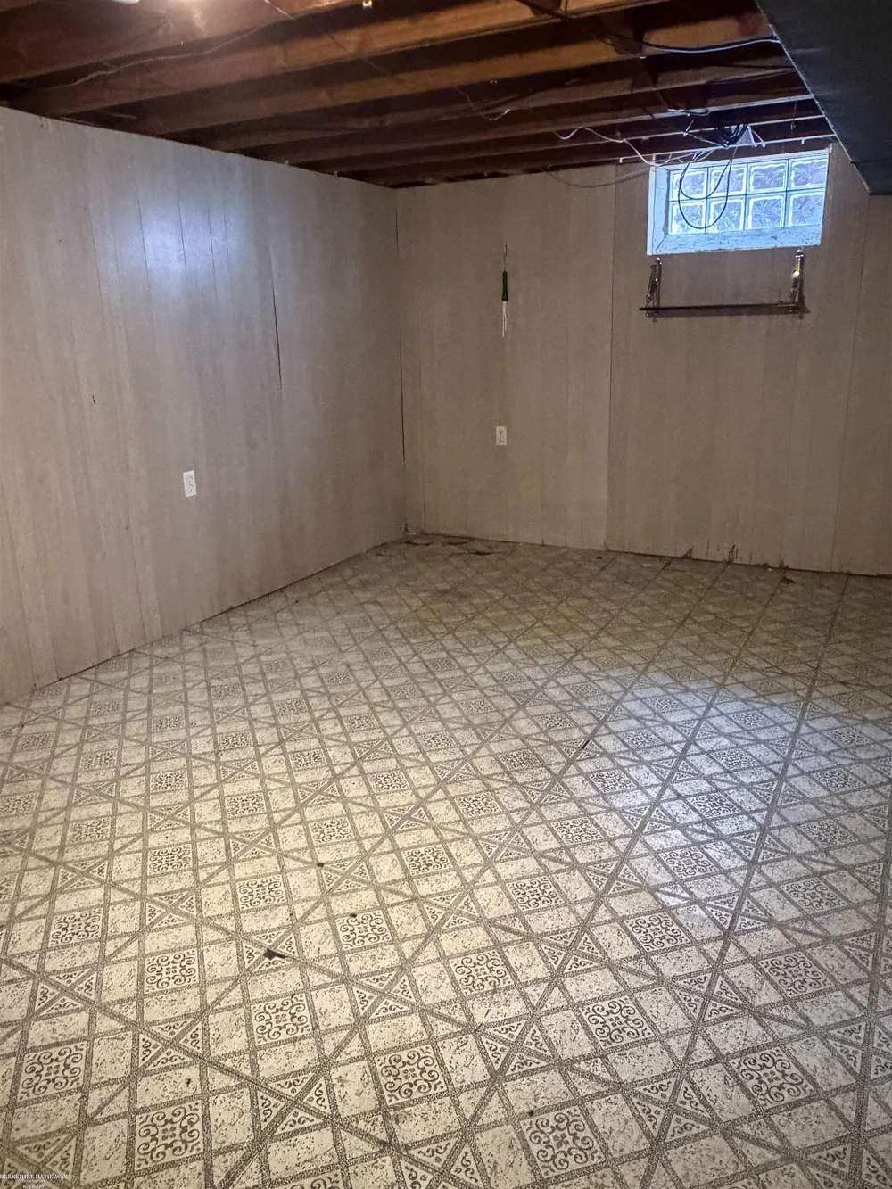 26125 Huntington Drive Roseville City, MI 48066