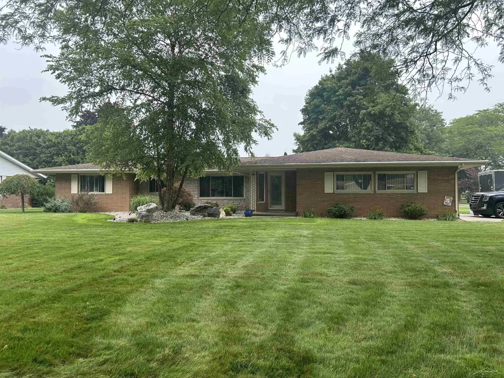 740 Wilson Avenue Saginaw Charter Township, MI 48638