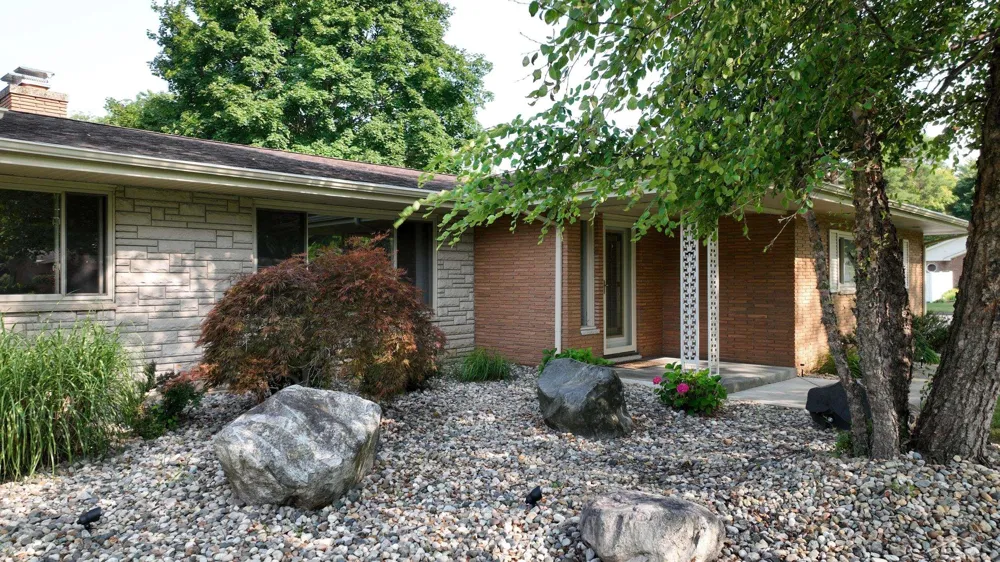 740 Wilson Avenue Saginaw Charter Township, MI 48638