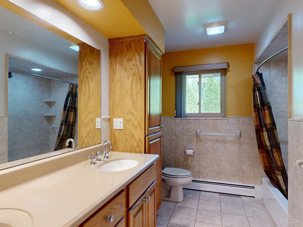 740 Wilson Avenue Saginaw Charter Township, MI 48638