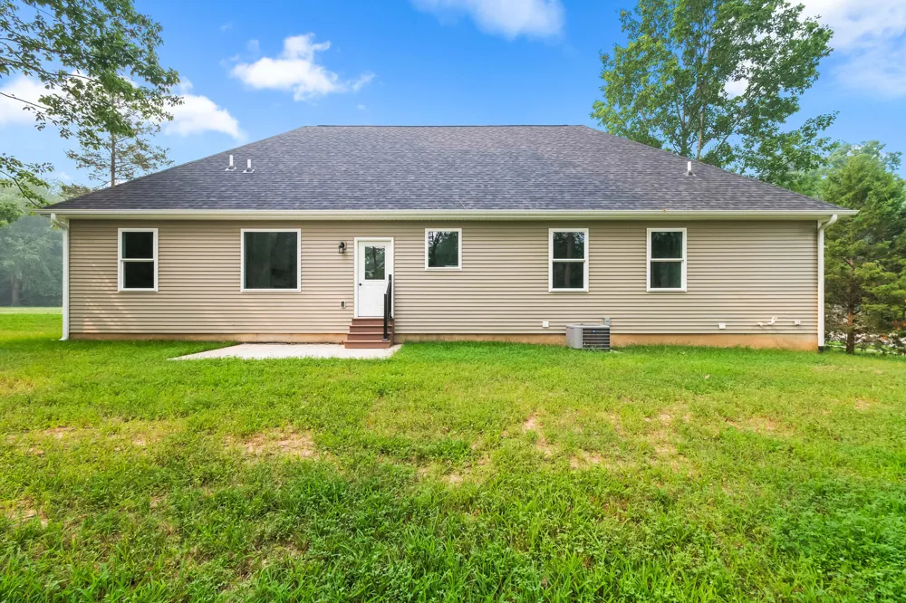 64 Arapaho Trail Coldwater City, MI 49036