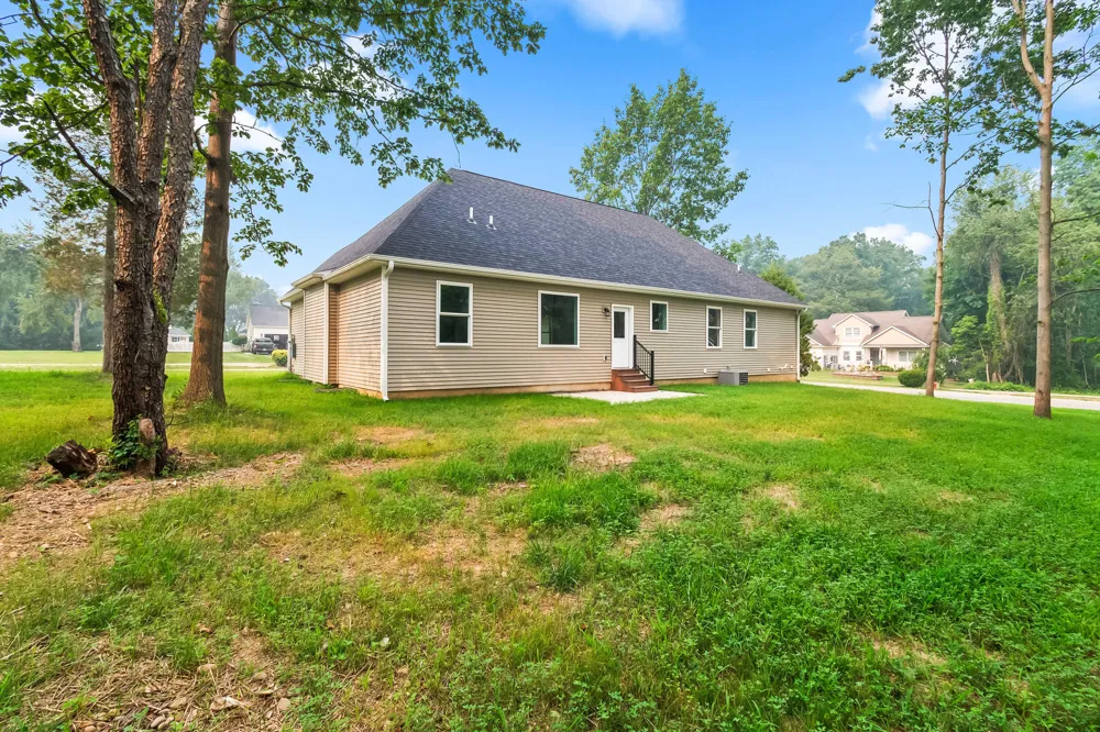 64 Arapaho Trail Coldwater City, MI 49036