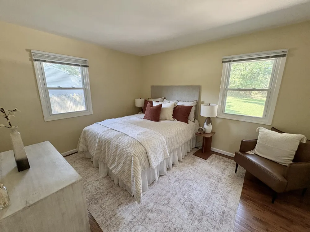 11141 Woodbushe Drive SE Lowell Charter Township, MI 49331