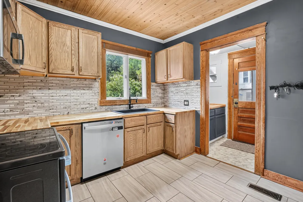 66 Magnolia Avenue Battle Creek City, MI 49017