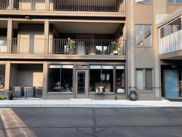 3 Hiawatha Cove Trail #2 Battle Creek City, MI 49015