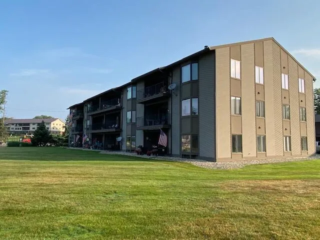 3 Hiawatha Cove Trail #2 Battle Creek City, MI 49015