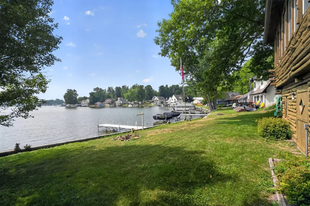 6695 Paradise Park Drive Boston Township, MI 48881