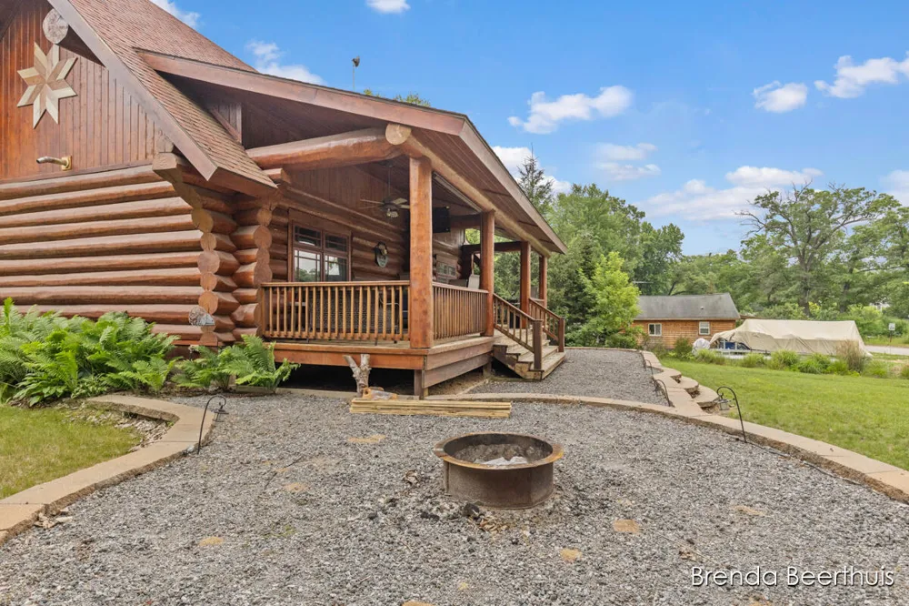 2618 Mundy Avenue Unknown, MI 49349