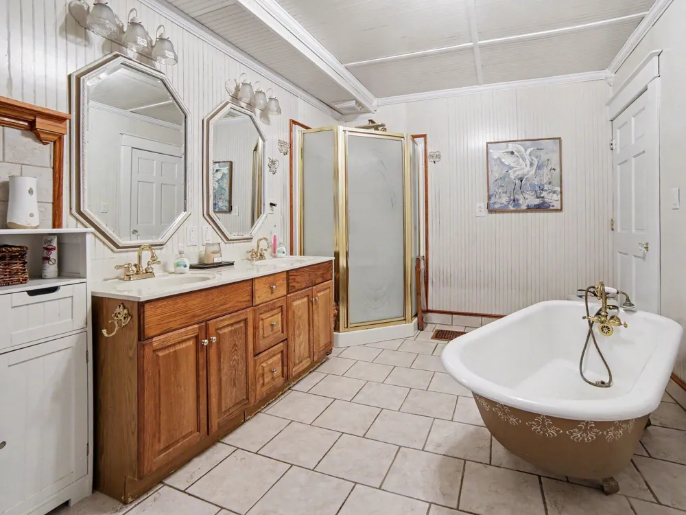 2620 Middle Lake Road Dalton Township, MI 49457