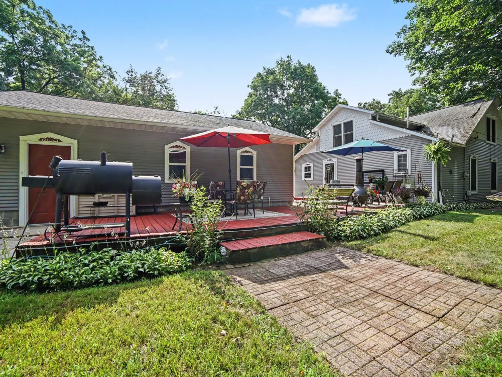 2620 Middle Lake Road Dalton Township, MI 49457