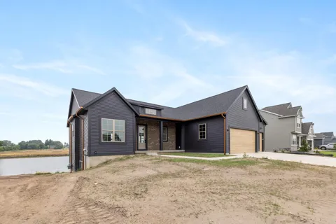 1857 Northfield Court SW